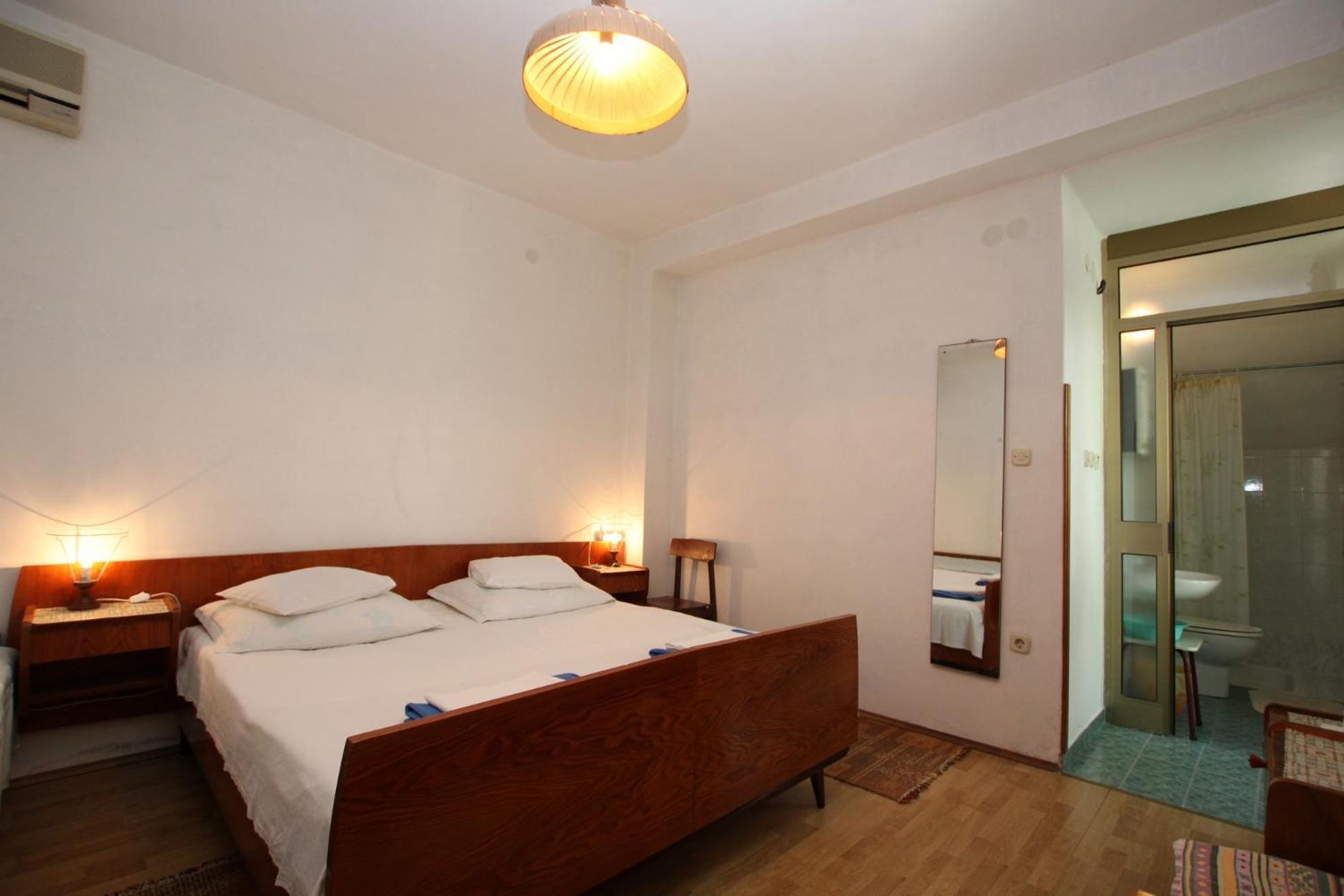 Vintage Rooms & Apartments Пореч Екстериор снимка